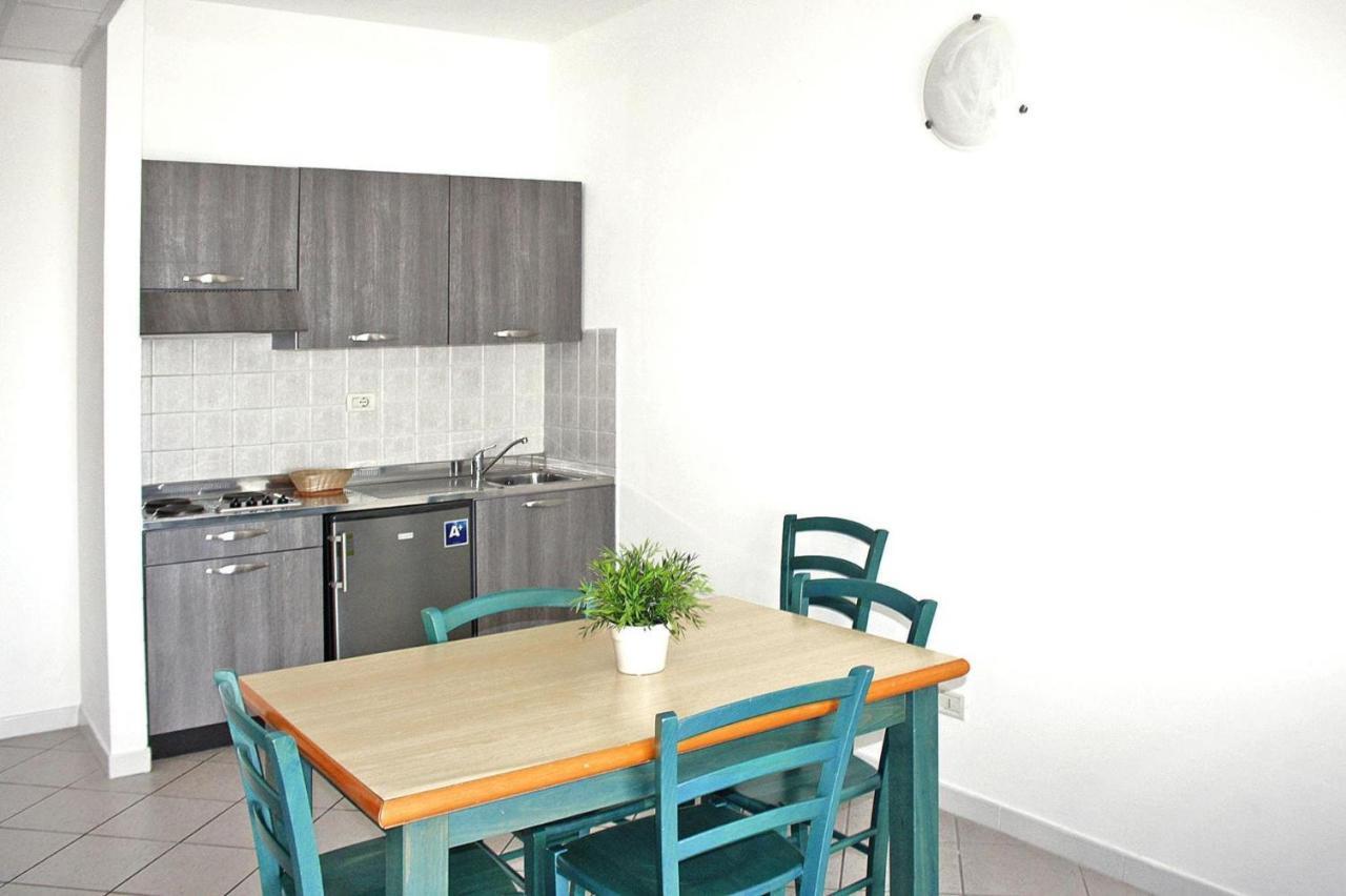 Apartment La Cecinella In Cecina Mare 切齐纳的码头 外观 照片