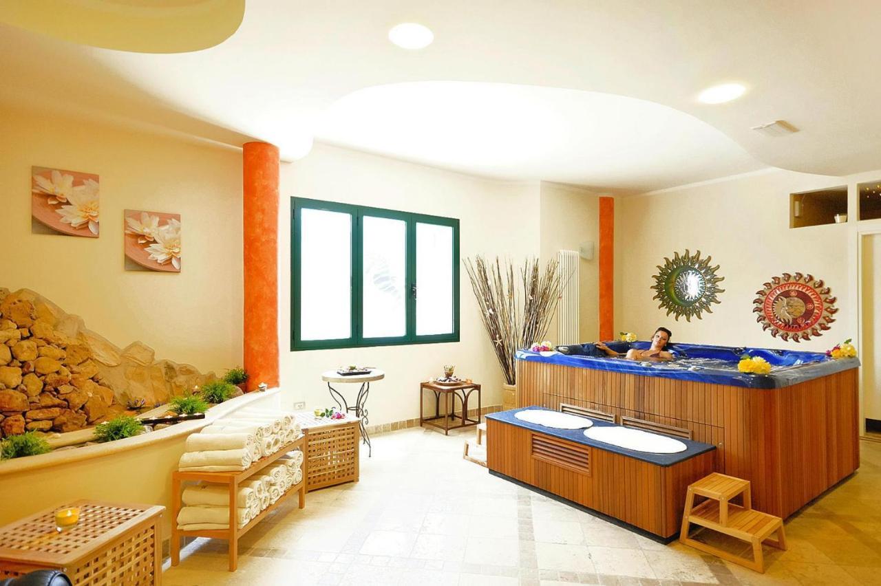 Apartment La Cecinella In Cecina Mare 切齐纳的码头 外观 照片