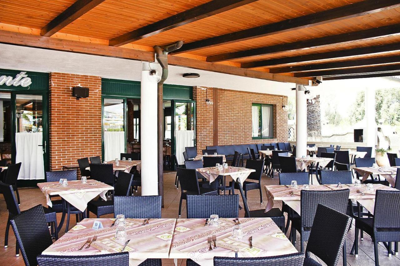 Apartment La Cecinella In Cecina Mare 切齐纳的码头 外观 照片